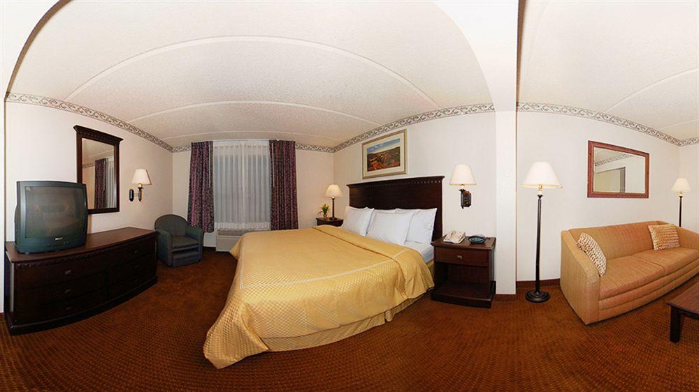 Comfort Suites Austin Airport Dış mekan fotoğraf