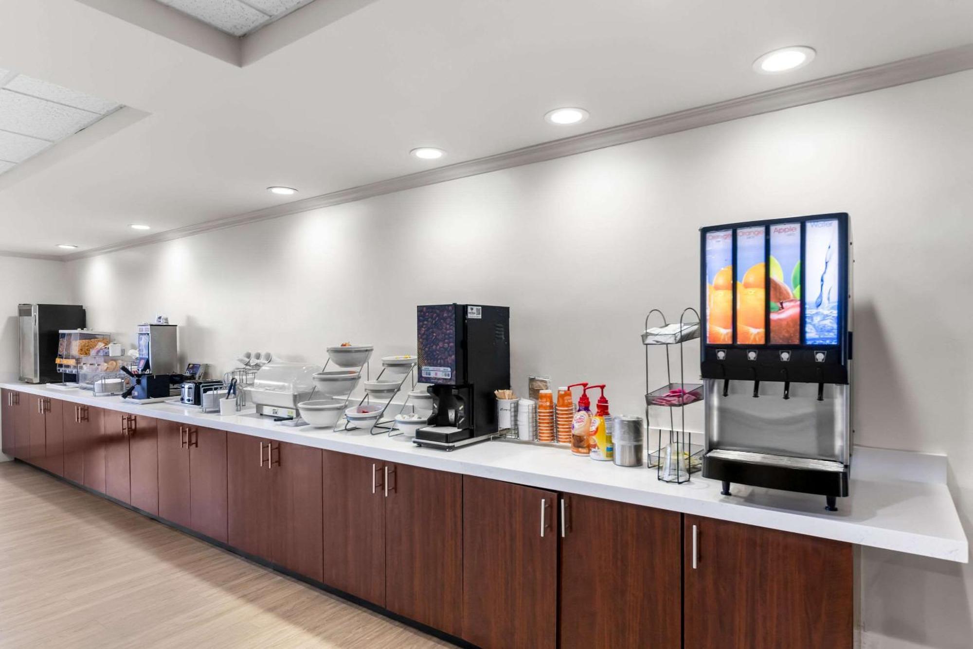 Comfort Suites Austin Airport Dış mekan fotoğraf